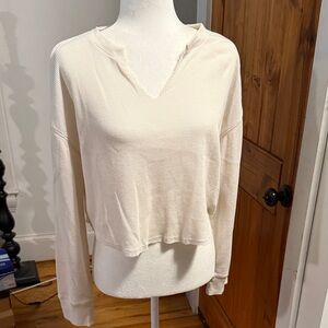 Wild Fable Cream V-Neck Sweatshirt
